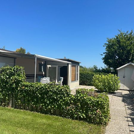 Gezellige Stacaravan Met Groot, Zonnig Terras! Belt-Schutsloot Zewnętrze zdjęcie